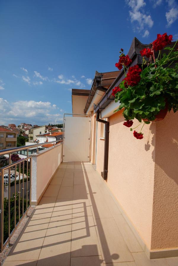 Maslina & Lavanda Apartamento Podstrana Exterior foto