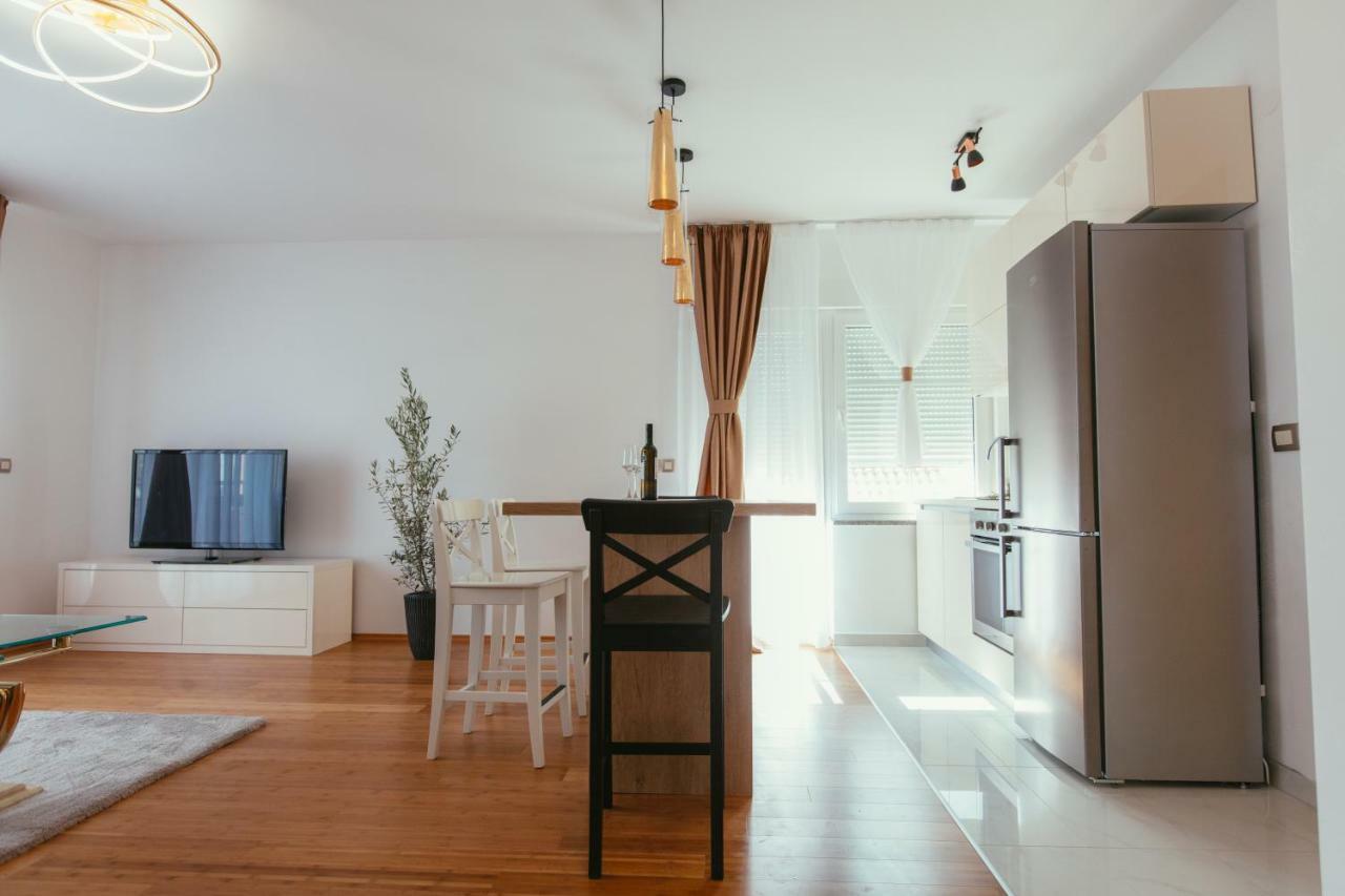 Maslina & Lavanda Apartamento Podstrana Exterior foto